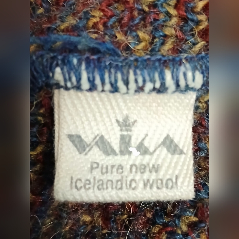 Islandic Wool Jacket Wooden Buttons Patch Pockets - Picture 9 of 9